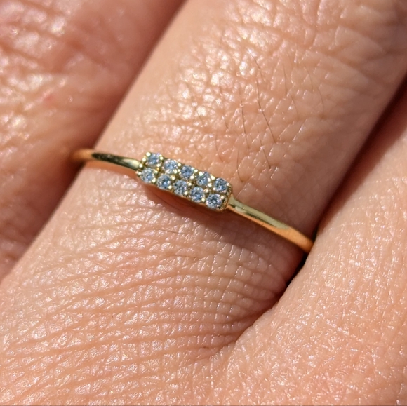 14 Karat Solid Gold with 10 Natural diamond Band - Picture 2 of 8